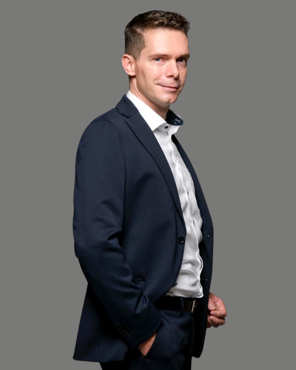 Dominik Engel, Co-Founder e CEO di LUYA'S Consulting